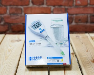 Tester pH (pH meter) na mlieko