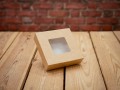 EKO KRAFT štvorcový — kartónová nádoba s viečkom — 10 × 10 × 4 cm; nasadzovacie viečko