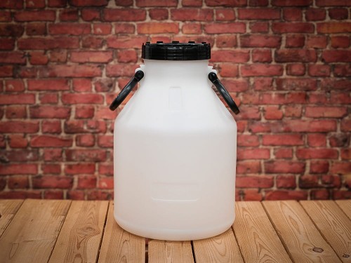 Plastová kanva — 20 l